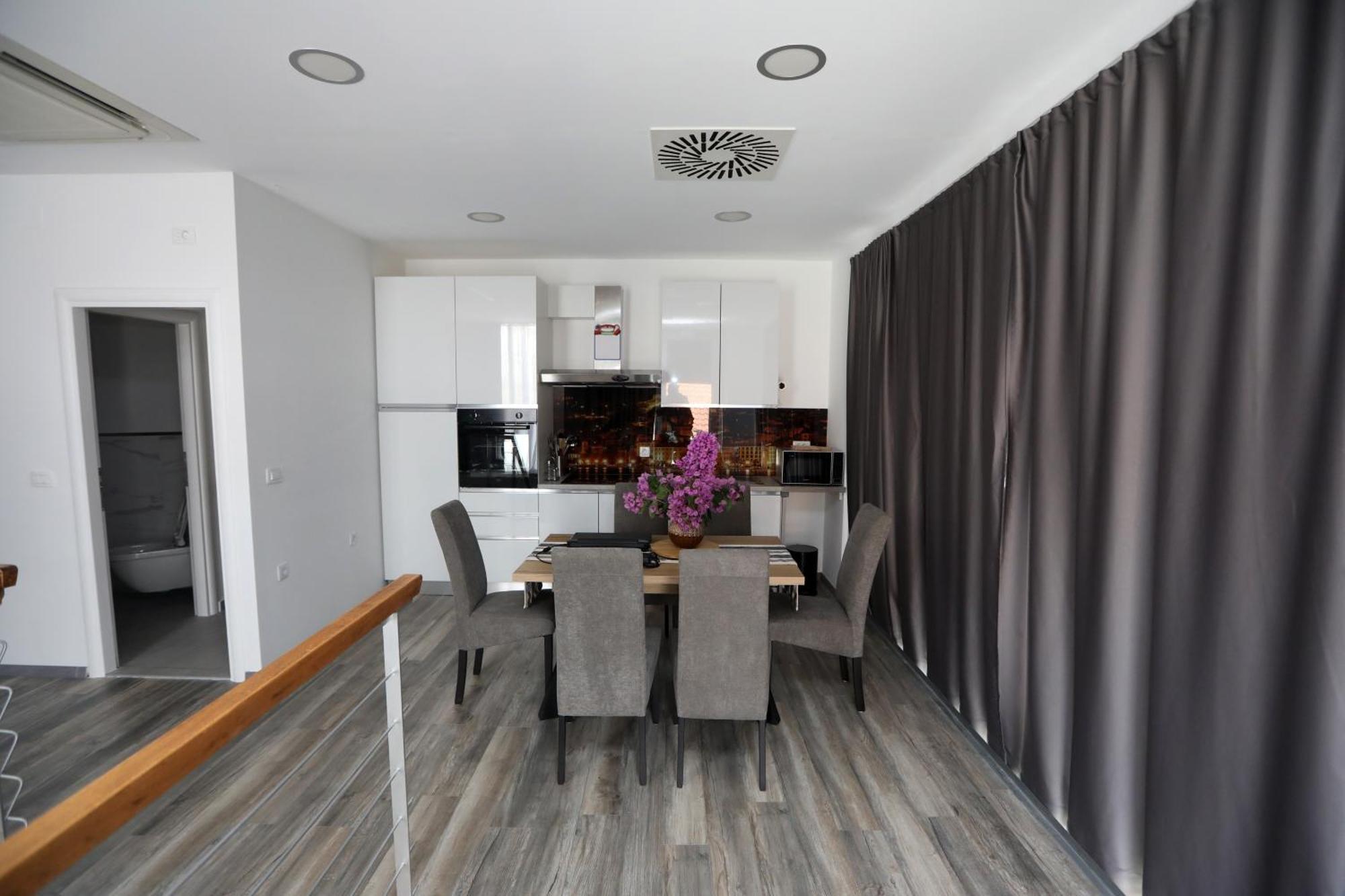 D R Apartments Šibenik Esterno foto