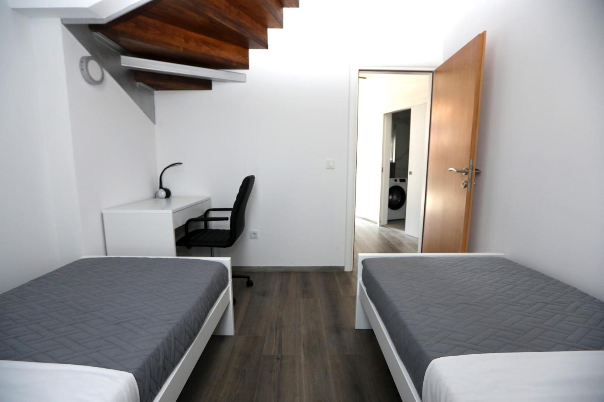 D R Apartments Šibenik Esterno foto