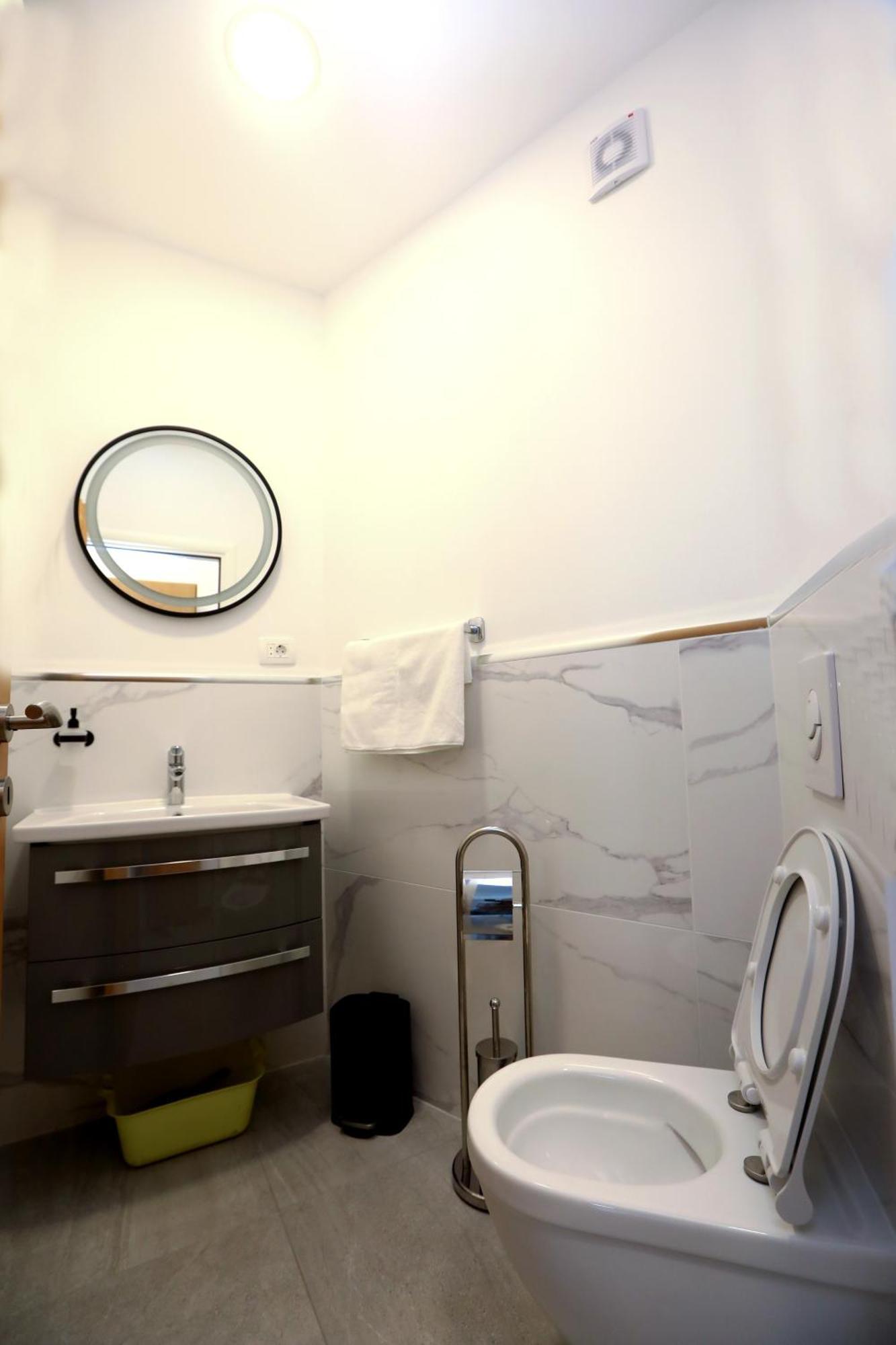 D R Apartments Šibenik Esterno foto